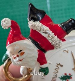 Vintage Lipper & Mann Spaghetti Santa on Painted Ceramic Christmas Clock Vintage Lipper & Mann Spaghetti Santa on Painted Ceramic Christmas Clock