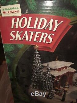 Vintage MR CHRISTMAS HOLIDAY SKATERS Animated Victorian Ice Rink 25 XMAS Carols