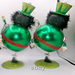 Vintage Pier 1 One LOT 2 Glitter Figurines Christmas Dancing Men Decor Snowflake Vintage Pier 1 One LOT 2 Glitter Figurines Christmas Dancing Men Decor Snowflake