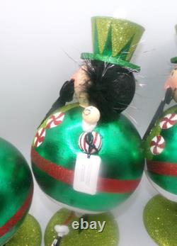 Vintage Pier 1 One LOT 2 Glitter Figurines Christmas Dancing Men Decor Snowflake Vintage Pier 1 One LOT 2 Glitter Figurines Christmas Dancing Men Decor Snowflake
