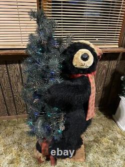 Vintage Rare Christmas Country Bear With Christmas Tree Large