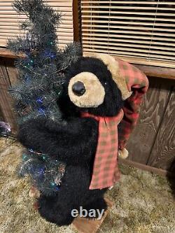 Vintage Rare Christmas Country Bear With Christmas Tree Large