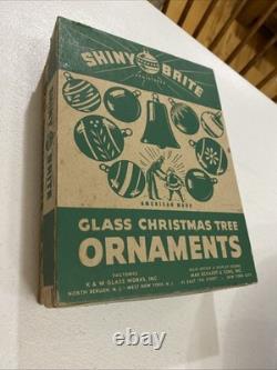 Vintage Shiny Brite Unsilvered Stenciled Striped Shiny Brite Box Hard To Find DZ