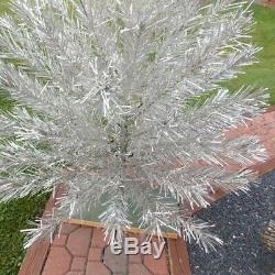 Vintage Silver Forest 6.5Ft Aluminum Silver Christmas Tree In Box Silver RETRO