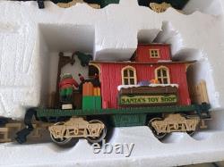 Vintage The Holiday Express Animated Christmas Train Set Number 380 1996
