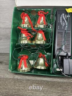 Vintage Ye Merrie Minstrel Caroling Christmas Bells 12 String Musical. Tested