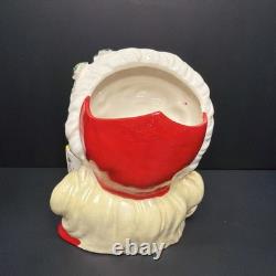 Vtg 1956 MCM Napco Christmas Girl Holding Round Gift Package Head Vase CX2348B