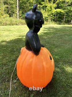 Vtg Black Cat on a Pumpkin Halloween Blow Mold Empire Carolina Enterprises 34 Vtg Black Cat on a Pumpkin Halloween Blow Mold Empire Carolina Enterprises 34