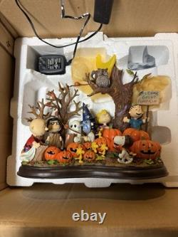 Vtg Charlie Brown Welcome Great Pumpkin Halloween Lighted Sculpture Danbury Mint