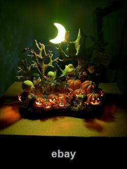 Vtg Charlie Brown Welcome Great Pumpkin Halloween Lighted Sculpture Danbury Mint