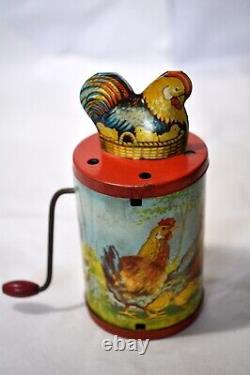 Vtg Germany Tin Litho Easter Winding Toy Clucking Hen, Marked Dgm 4 1/4