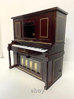 Vtg Mr. Christmas Gold Label Holiday Player Musical Piano 6 Cylinder MIB New