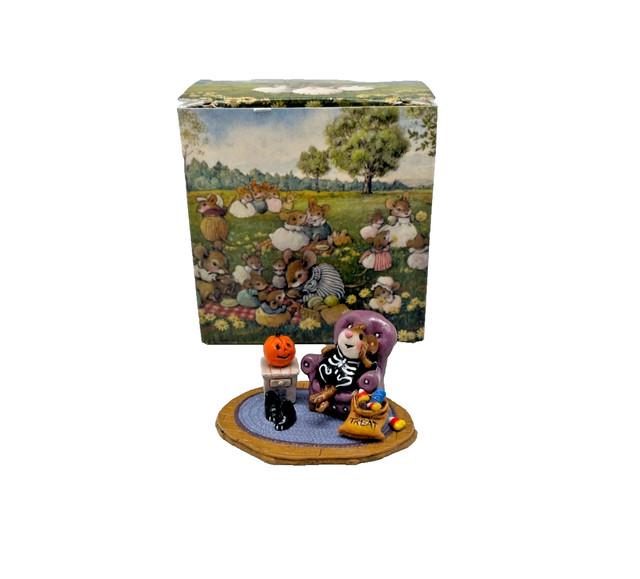Wee Forest Folk Mib Halloween Treat & Retreat Mouse Limited Ed /retired, Box