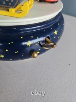 Wendt & Kuhn Christmas Procession Music Box