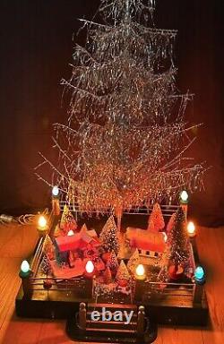 Wood Christmas Tree Stand Fence Lighted Base Display Lights Firemen Fence Rare Wood Christmas Tree Stand Fence Lighted Base Display Lights Firemen Fence Rare