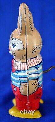 Works Great! Antique Vtg 1938 Tin Litho Windup Chein Easter Bunny Toy 5 1/4